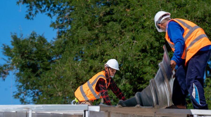 Professional residential roofers in Red Bay, AL